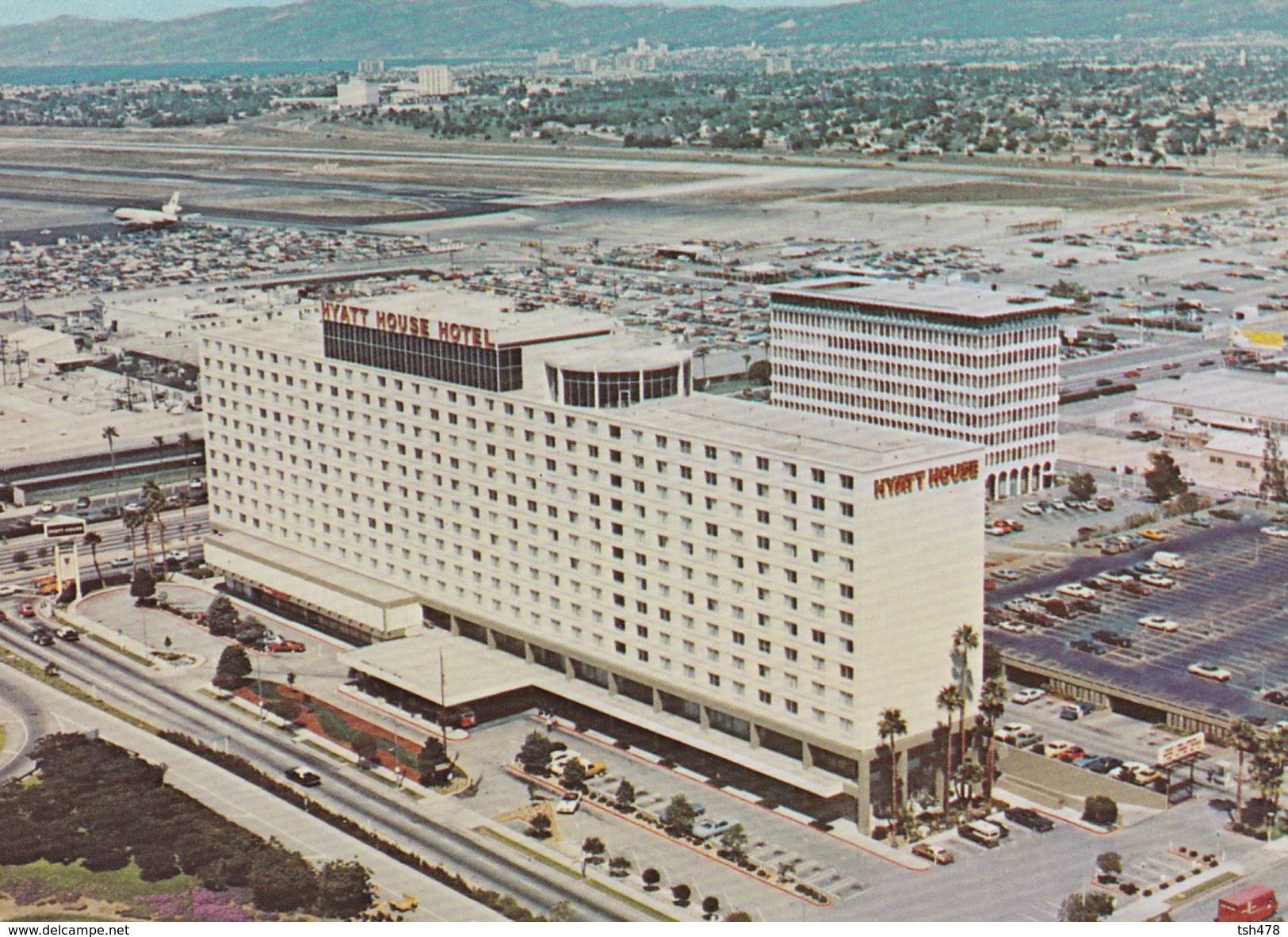 ETATS UNIS---LOS ANGELES--hyatt House Hotel At Los Angeles International Airport--voir 2 Scans - Los Angeles