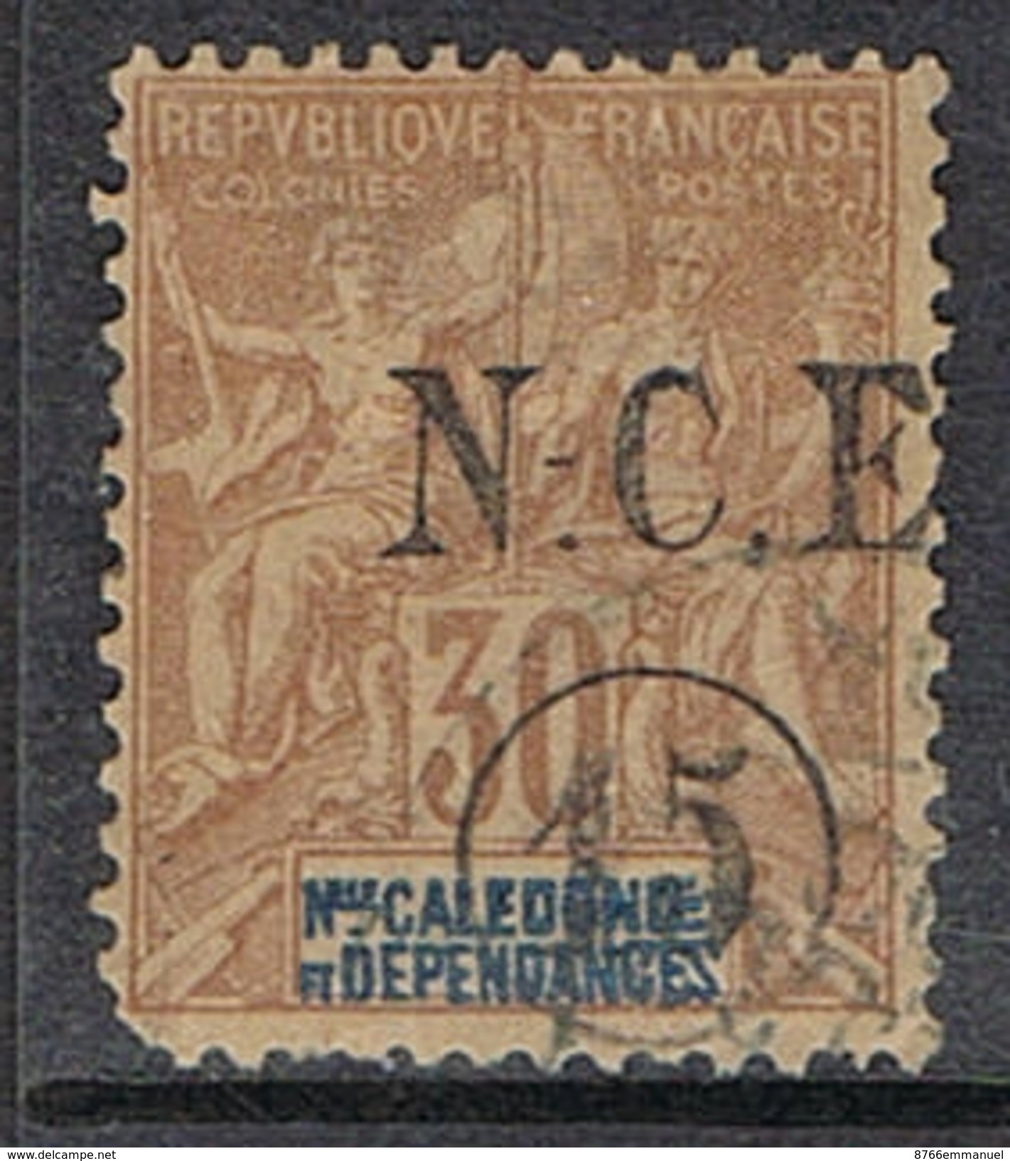 NOUVELLE-CALEDONIE N°56 Variété Surcharge Déplacée - Oblitérés