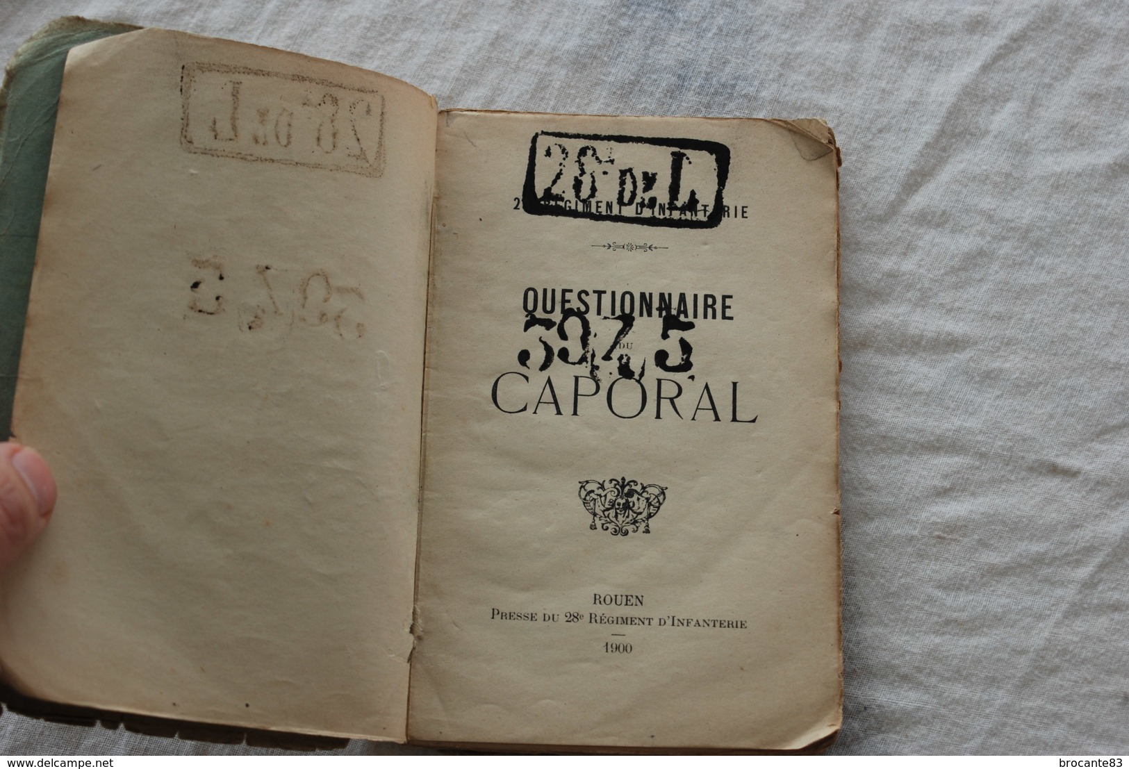 QUESTIONNAIRE CAPORAL 28EME REGIMENT D INFANTERIE 1900 ROUEN - Documenti