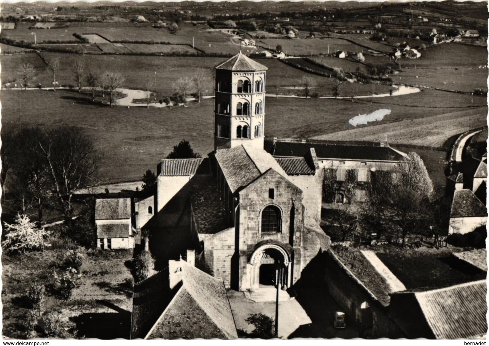 ANZY LE DUC ... L'EGLISE ET L'ARCONCE - Otros & Sin Clasificación