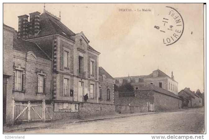 Dep 44 -  Derval - La Mairie   : Achat Immédiat - Derval