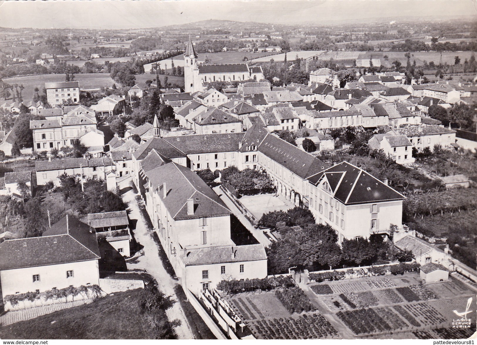 CPSM Dentelée (81) VALENCE D' ALBIGEOIS Vue Aérienne Le Couvent - Valence D'Albigeois