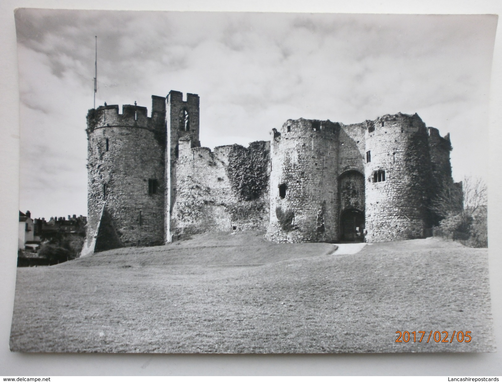 Postcard Chepstow Castle Monmouthshire Great Gate & Marten's Tower My Ref B2326 - Monmouthshire