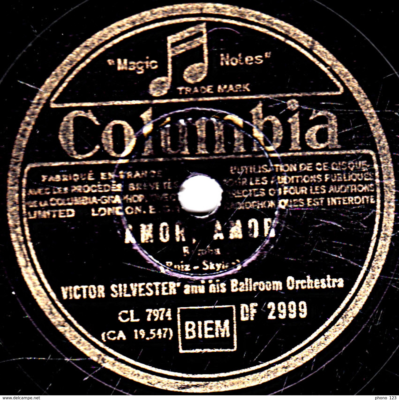 78 T.- 25 Cm - état B -  VICTOR SILVESTER - AMOR AMOR - NIGHT BIARRITZ - 78 T - Disques Pour Gramophone
