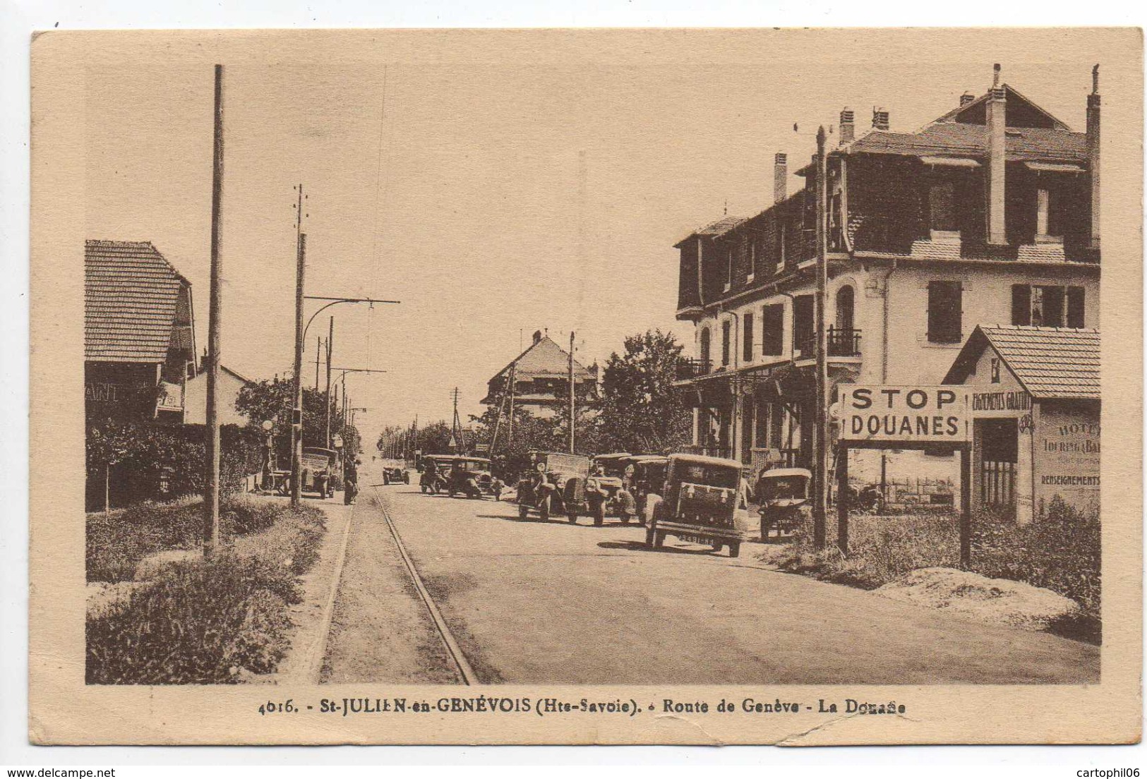 - FRANCE (74) - CPA Ayant Voyagé SAINT-JULIEN-EN-GENEVOIS 1930 - Route De Genève - La Douane - - Saint-Julien-en-Genevois