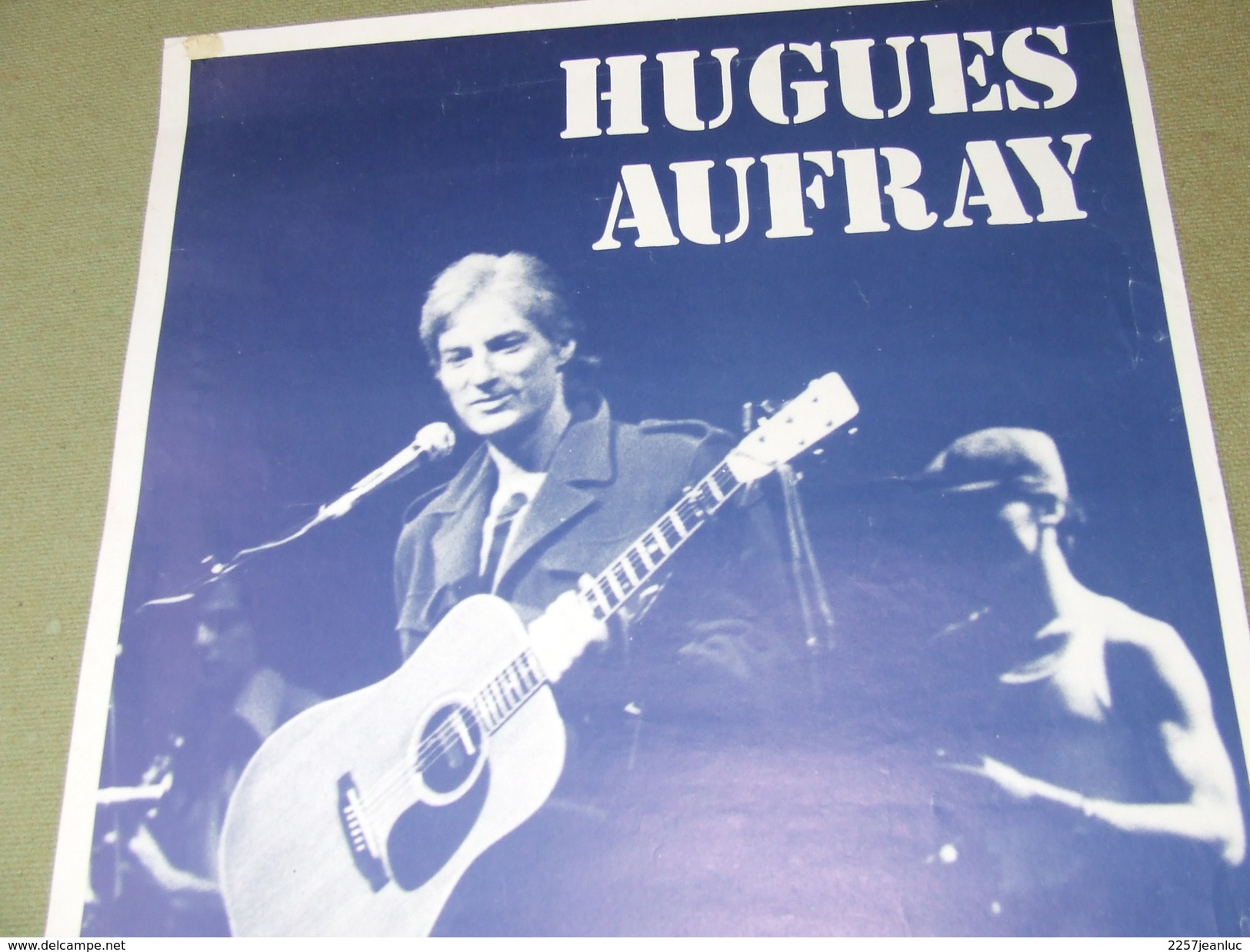 Huges Aufray - Rare Affiche -  40 X 60 Cm - Plakate & Poster