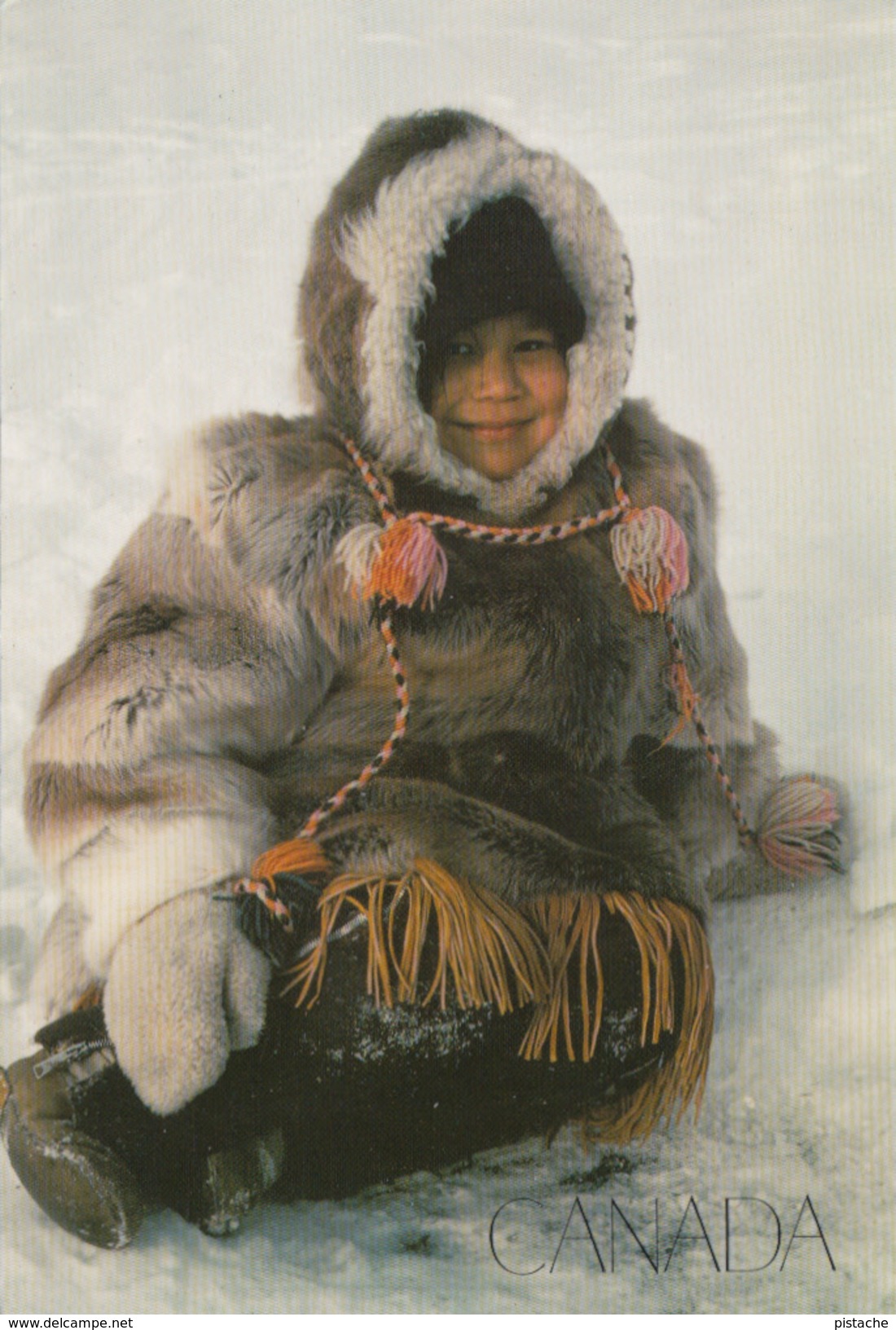 Canada Eskimo Inuit Girl Central Artic - Modern Card Year 1983 - Large Size : 6 1/2 X 4 1/2 In - VG Condition - 2 Scans - Cartes Modernes