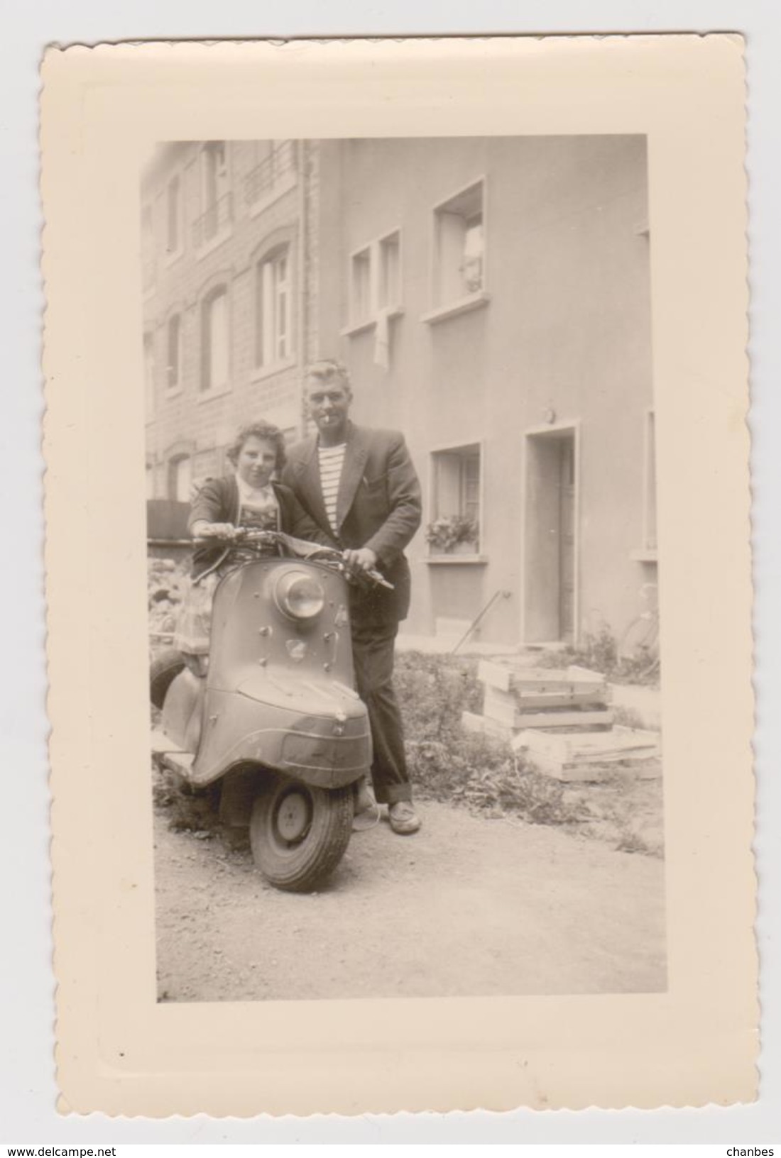 Photo Couple Avec Scooter - Ciclismo