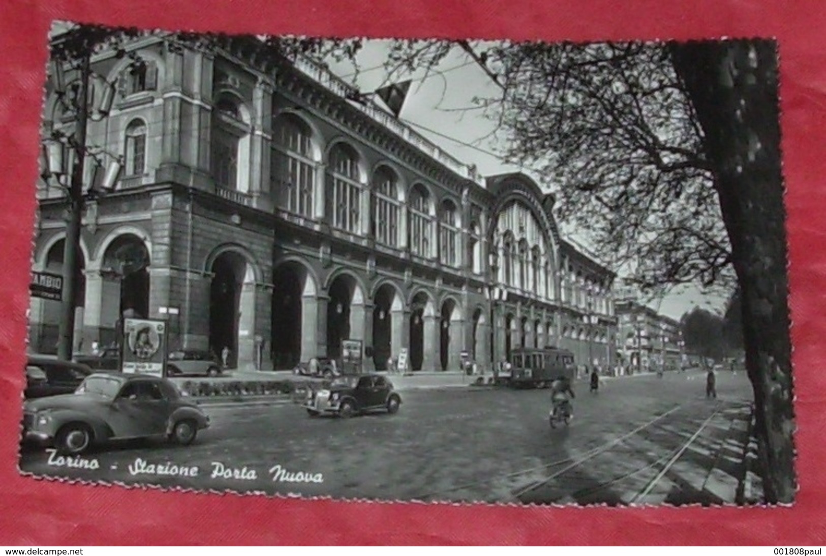 Torino - Stazione Porta Nuova :: Animation - Tramways - Automobiles - Voitures  ------------ 410 - Stazione Porta Nuova