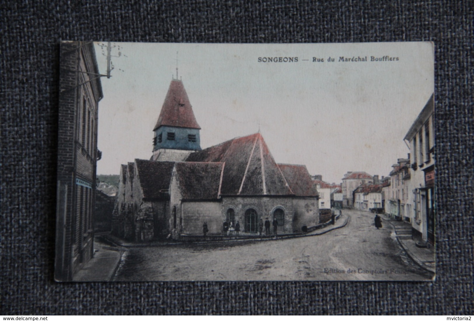 SONGEONS - Rue Du Maréchal Boufflers - Songeons