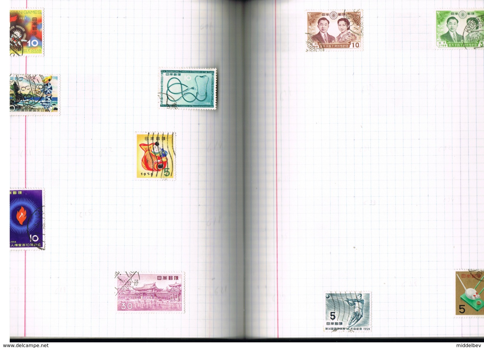 BOEK 110  LOT  JAPAN GESTEMPELD ZIE SCANS