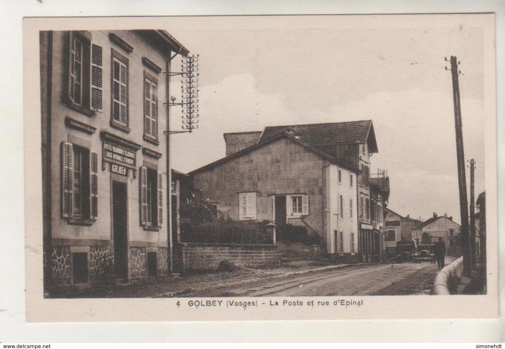 GOLBEY - La Poste Et La Rue D'Epinal - Golbey