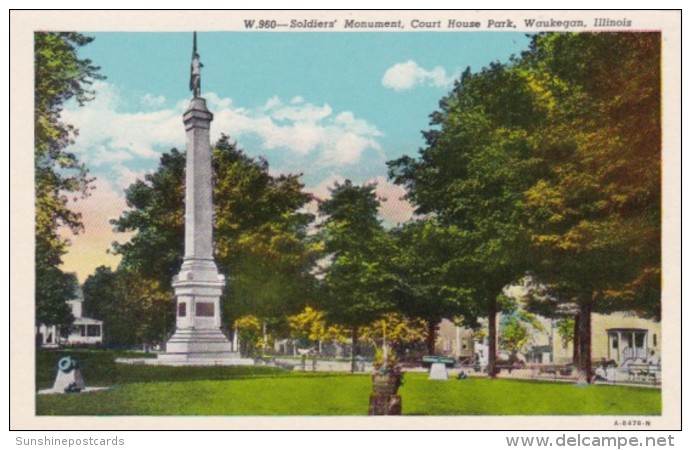 Illinois Waukegan Soldiers' Monument Court House Park Curteich - Waukegan