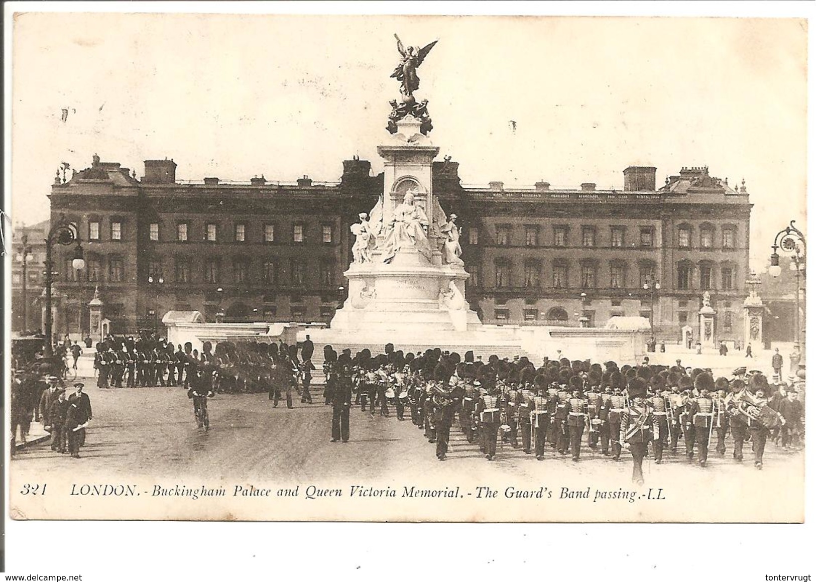 Engeland Perfin.CH Ld. Postcard London Buckingham Palace.The Guards Band Passing - Perforés