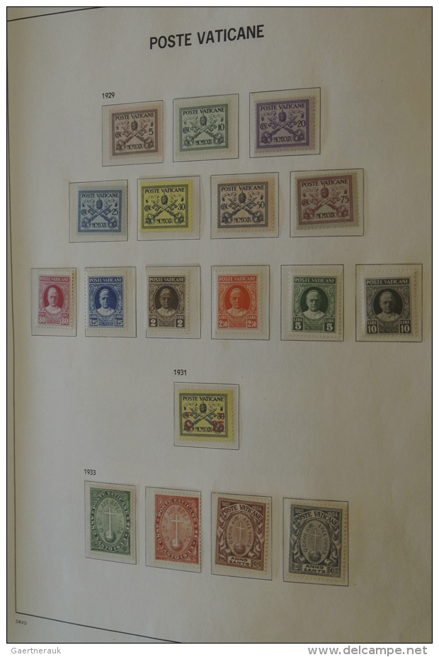 1929/90: MNH And Mint Hinged Collection Vatican 1929-1990 In Davo Album, Including Better Material Like (Michel... - Autres & Non Classés