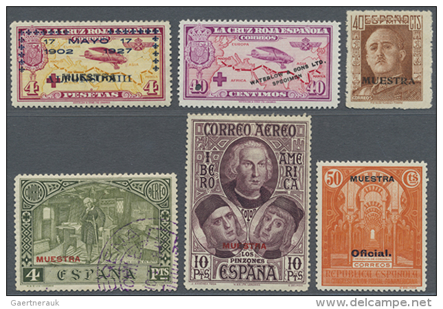 1925/1930 (ca.), Accumulation With 33 Stamps All With MUESTRA (30) Or 'WATERLOW &amp; SONS LTD. SPECIMEN' (3) Opts.... - Autres & Non Classés