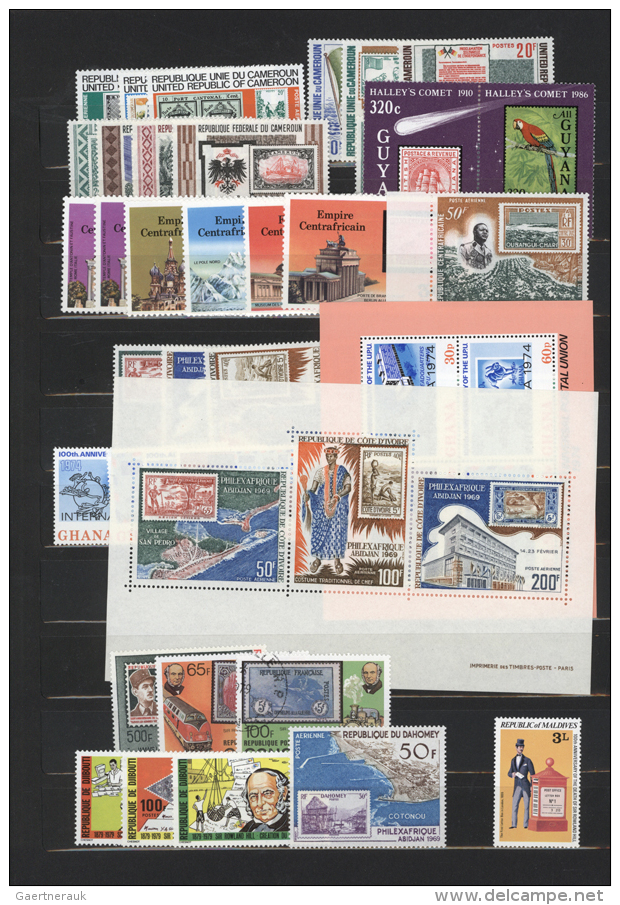 1960/2000 (ca.), STAMPS ON STAMPS, Chiefly U/m Accumulation/collection In Two Stockbooks, Comprising Stamps And... - Autres & Non Classés