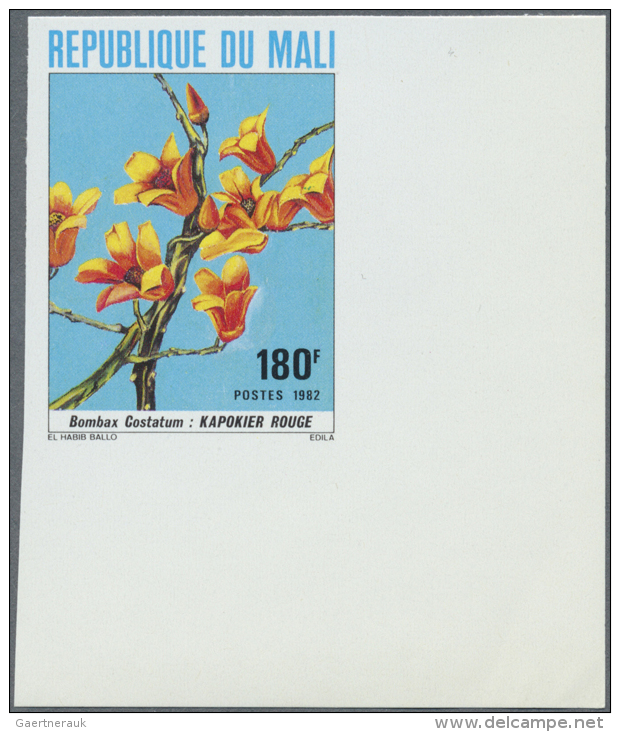 1960/2000 (ca.), Assortment Of 92 Positions Incl. Specialities On Presentation Cards. Retail Price $1223. (D) - Autres & Non Classés