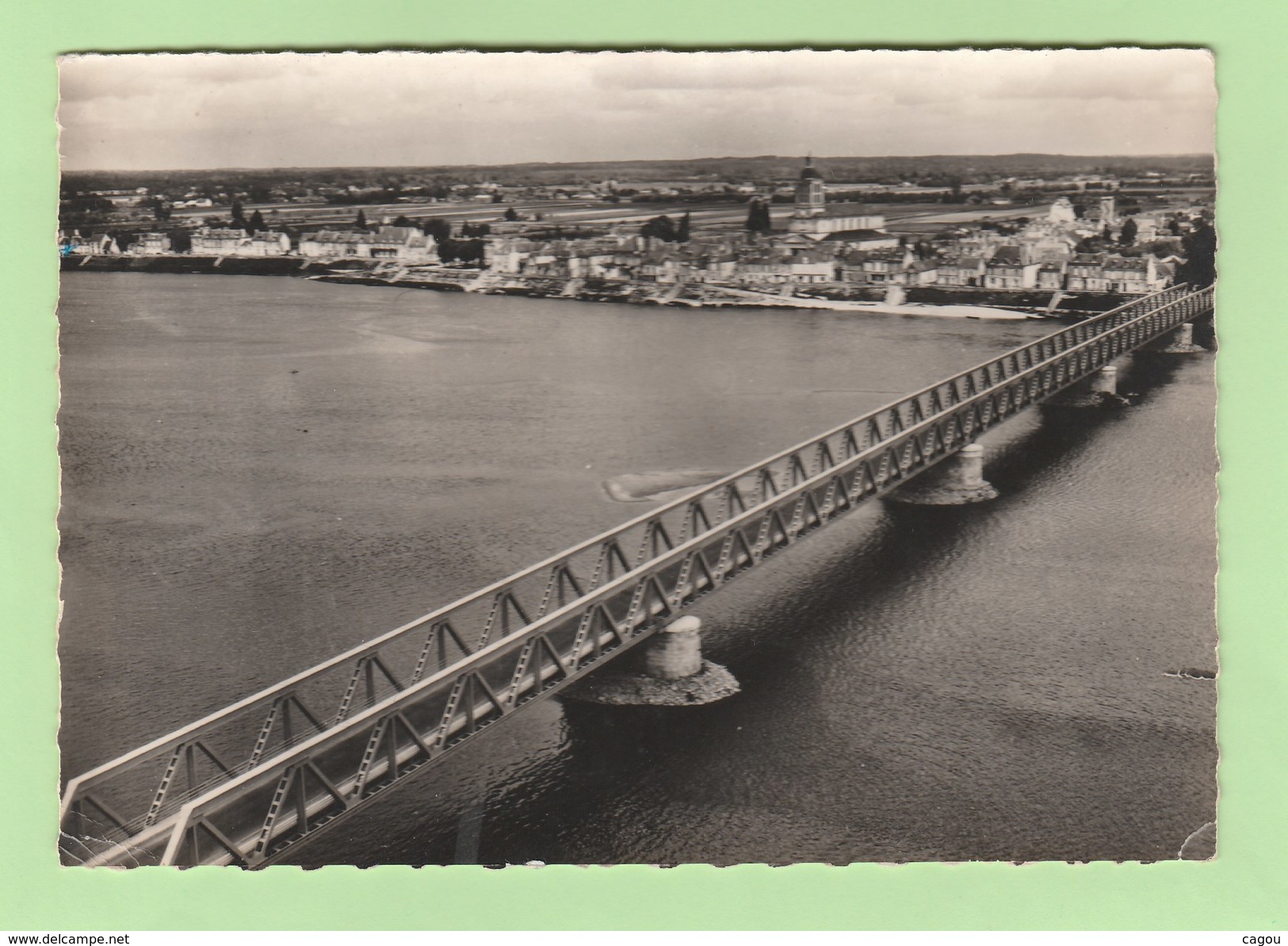 EN AVION AU-DESSUS DE .....SAINT MATHURIN (M. Et L.)  LE PONT ET VUE GENERALE - Autres & Non Classés