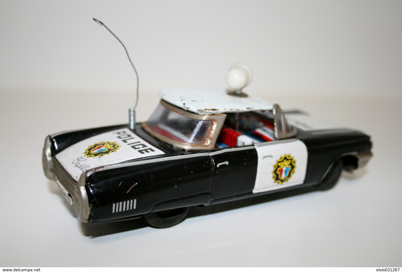 Vintage TIN TOY CAR : maker ICHICO - Cadillac 4 door hardtop rotating roof light POLICE - 15cm - JAPAN - 1960 - Friction