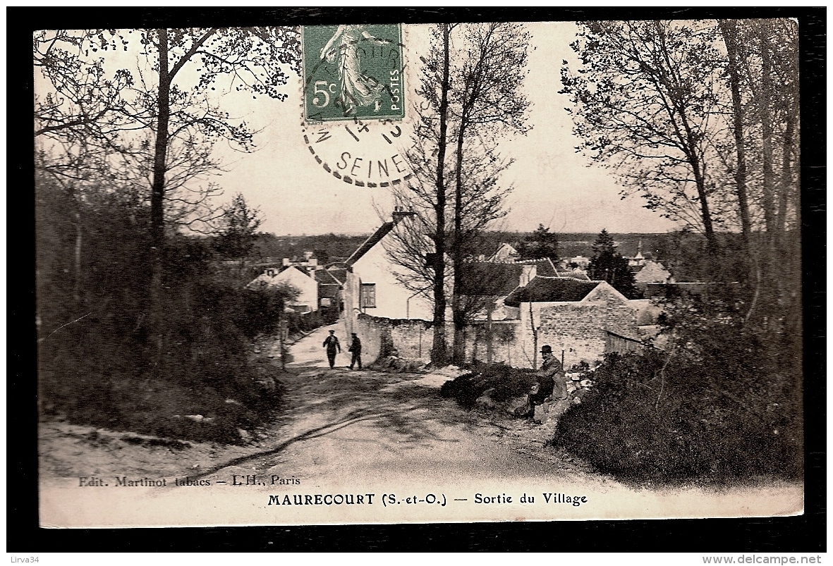 CPA ANCIENNE- FRANCE- MAURECOURT (78)- LA SORTIE DU VILLAGE EN HIVER- ANIMATION GROS PLAN - Maurecourt