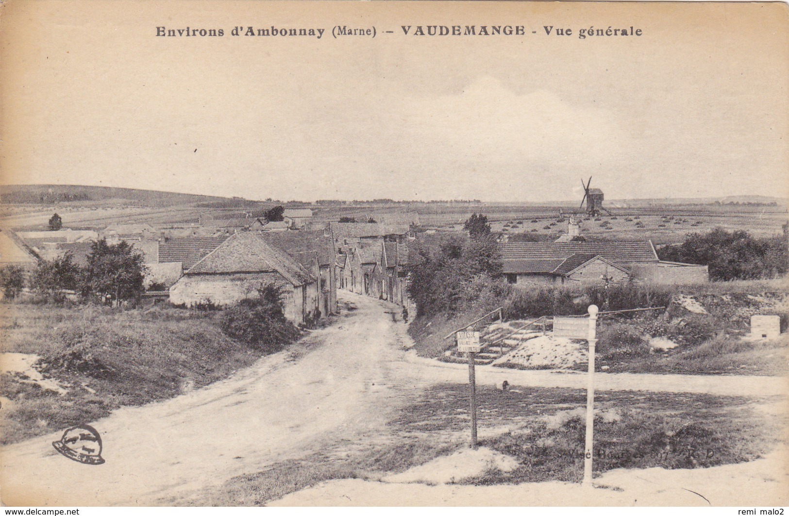 CARTE POSTALE   Environs D'Ambonnay.VAUDEMANGE 51  Vue Générale - Autres & Non Classés