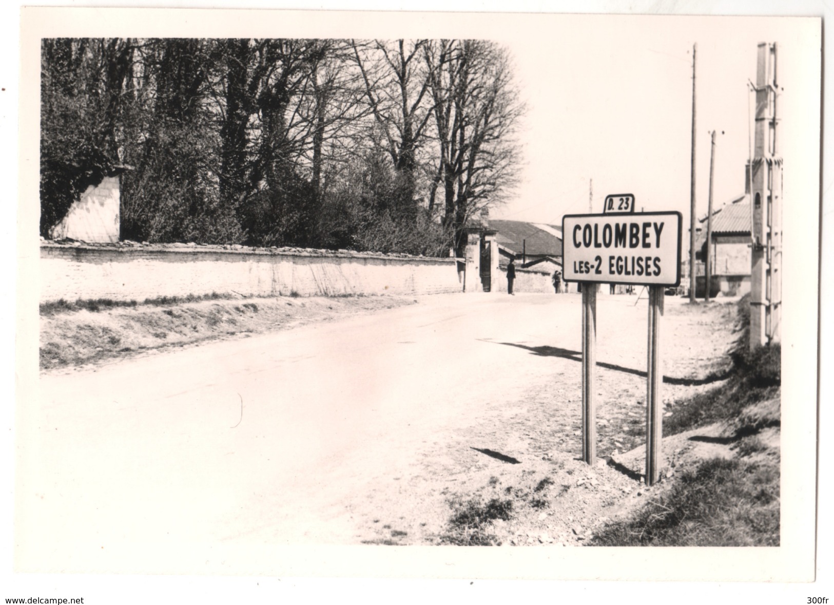 LOT SERIE DE 6 PHOTOS DE L'ENTERREMENT DE GENERAL DE GAULLE A COLOMBEY LES 2 EGLISES 12 NOV 1970