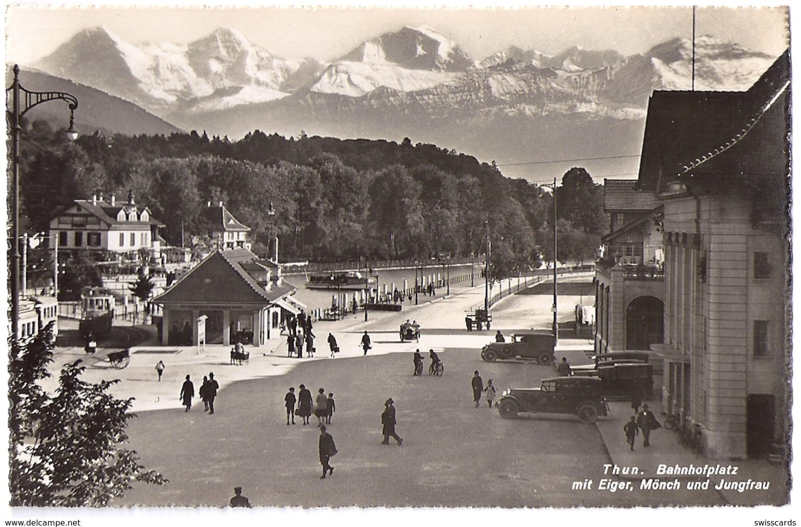 THUN: Bahnhof Mit Oldtimern, Echt-Foto-AK ~1935 - Autres & Non Classés