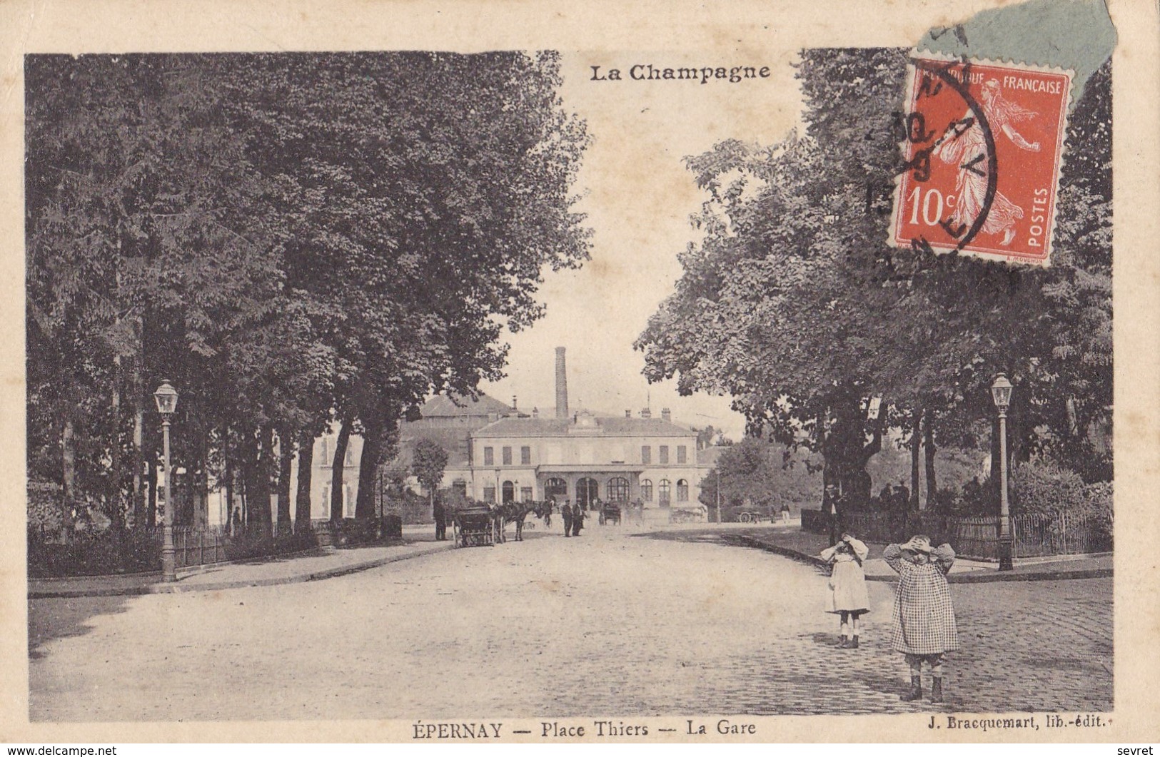 EPERNAY. - Place Thiers - La Gare - Epernay