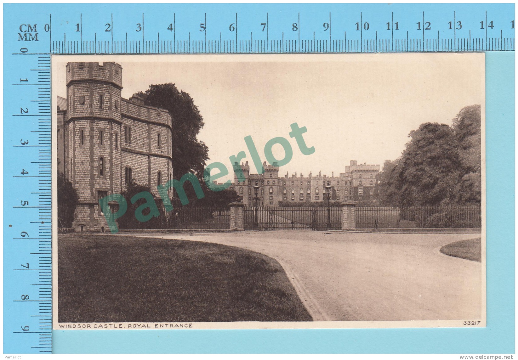 London England - Windsor Castle Royal Entrance ,  Vintage Ancienne   - 2 Scans - Windsor Castle