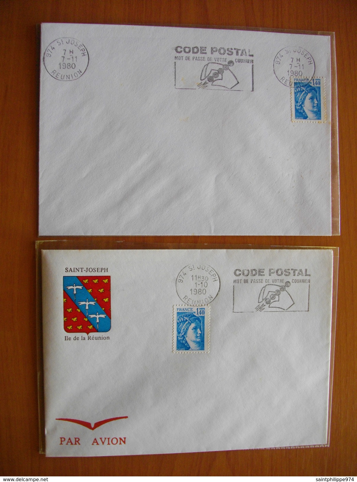 Réunion : Deux  Lettres De 1980 Avec Oblitérations Mécaniques Type Code Postal  De La St Joseph  Avec Montage Différent - Other & Unclassified