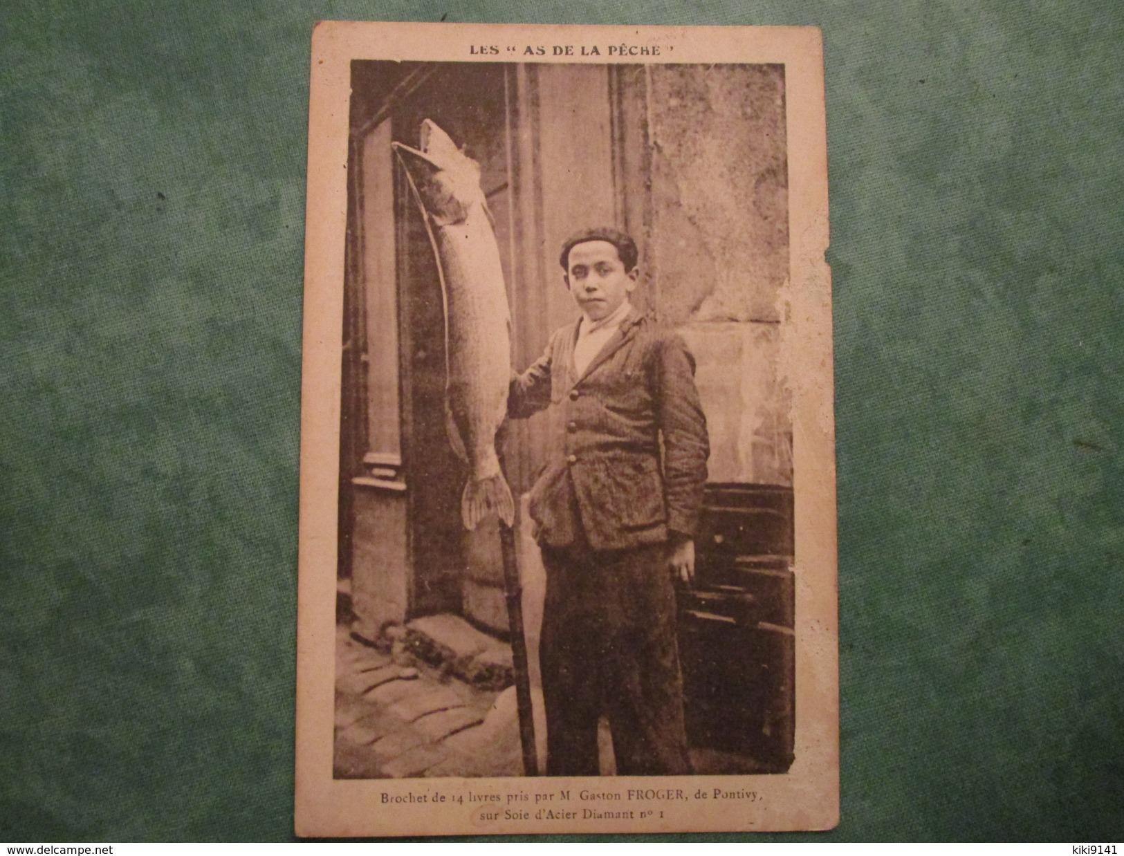 Brochet De 14 Livres Pris Par Mr Gaston FROGER - Pontivy