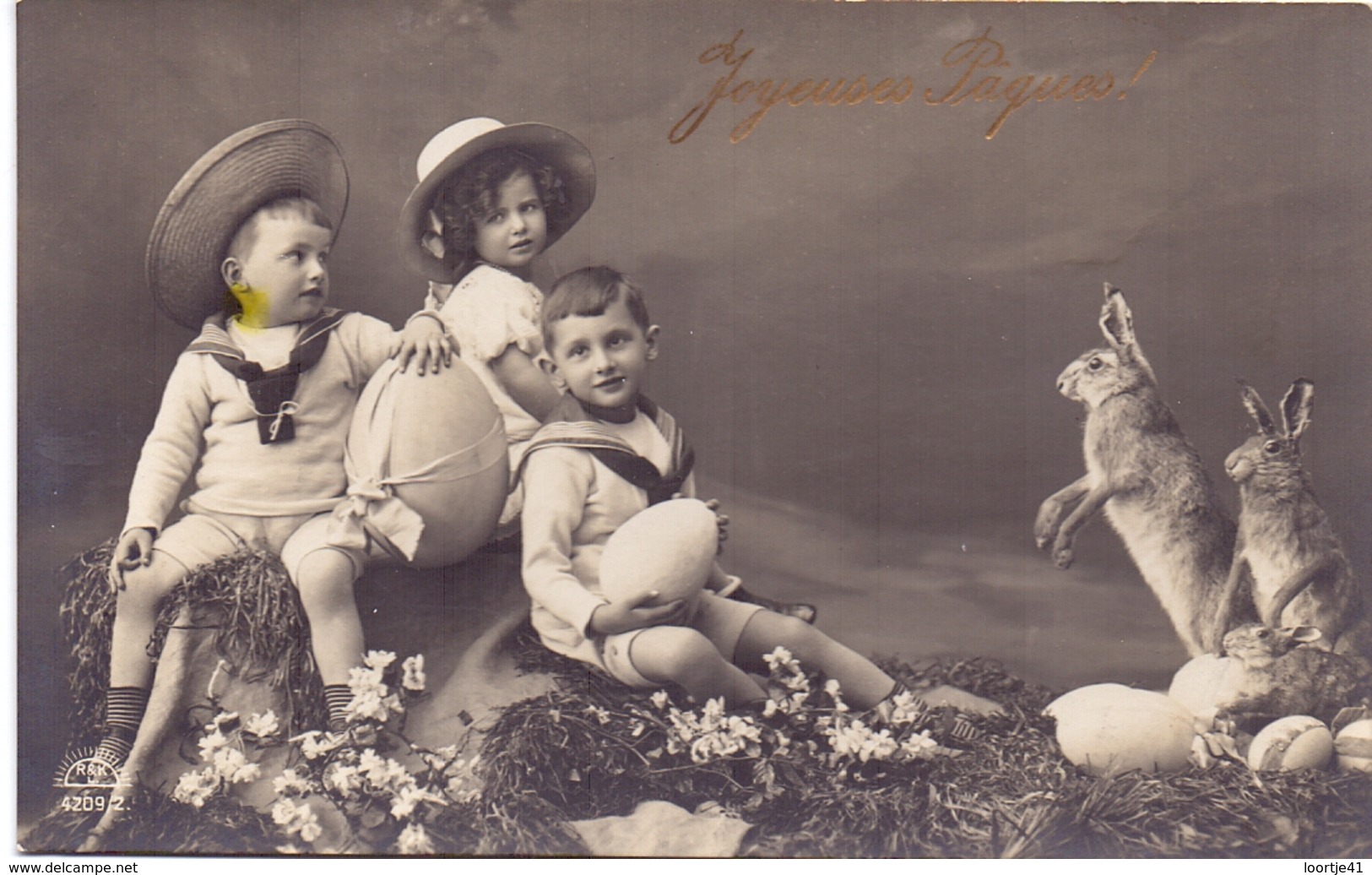 Fantasie Fantaisie - Joyeuses Paques - 3 Enfants & Lièvres - 3 Kinderen Met Paashaas - Verstuurd 1911 - Pâques