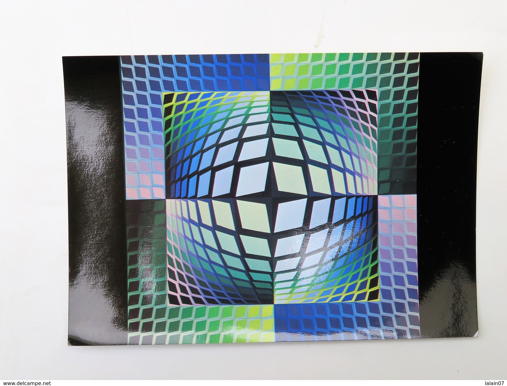 C.P.A. Victor VASARELY : Quasar-Zett - Peintures & Tableaux