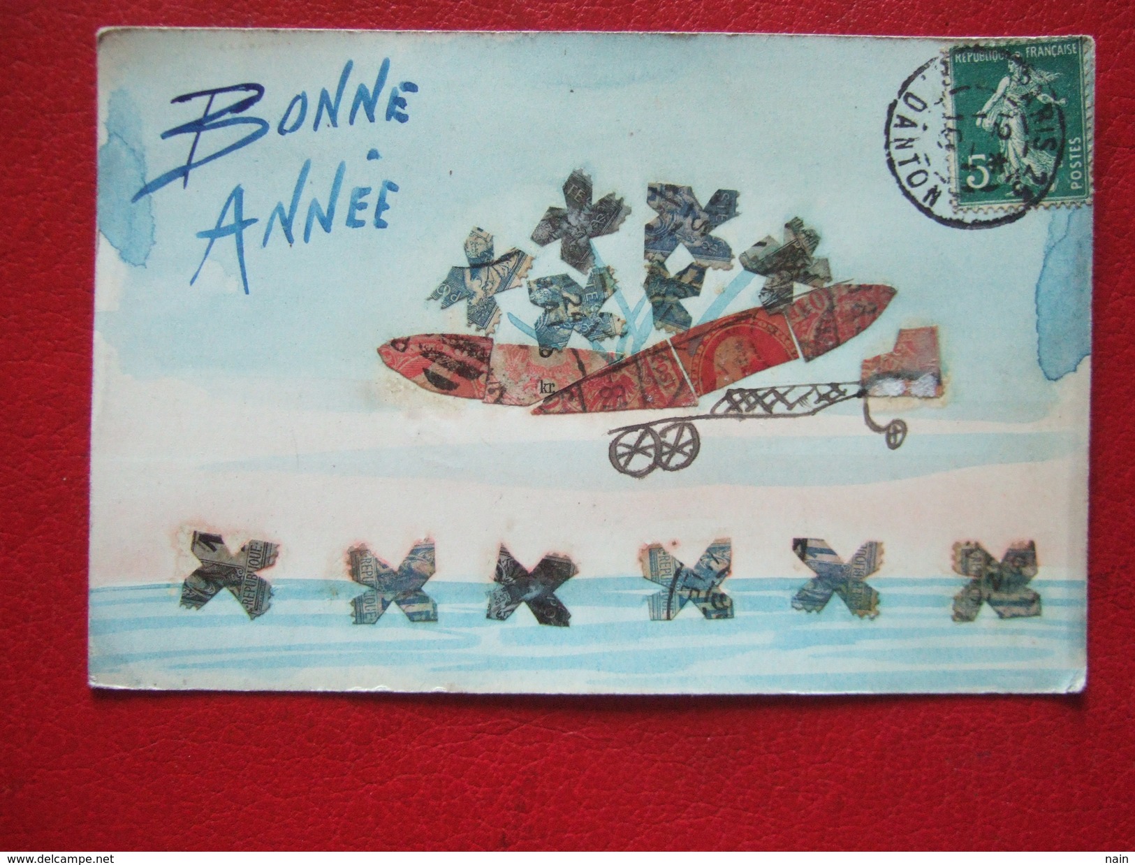 BONNE ANNEE - CARTE CONFECTIONNEE AVEC DE TIMBRES -" AVION " - - Neujahr