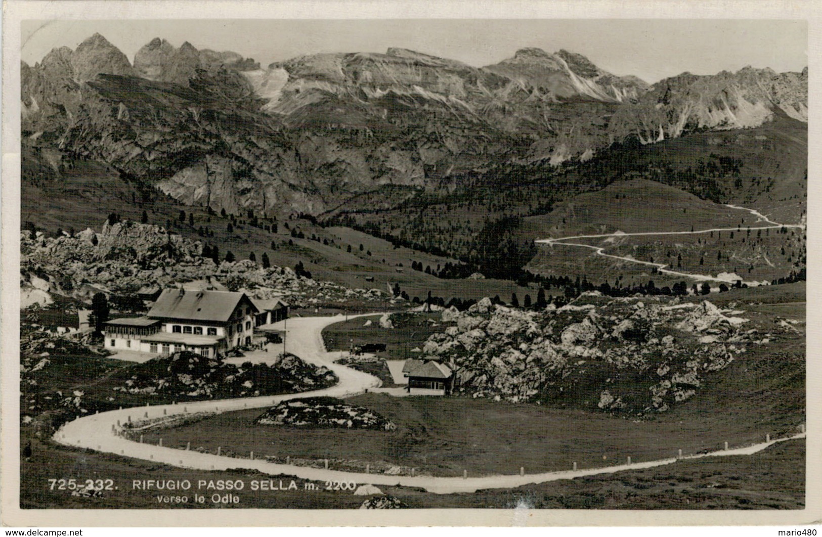 RIFUGIO  PASSO  SELLA  VERSO  LE  ODLE  2 SCAN     (VIAGGIATA) - Altri & Non Classificati