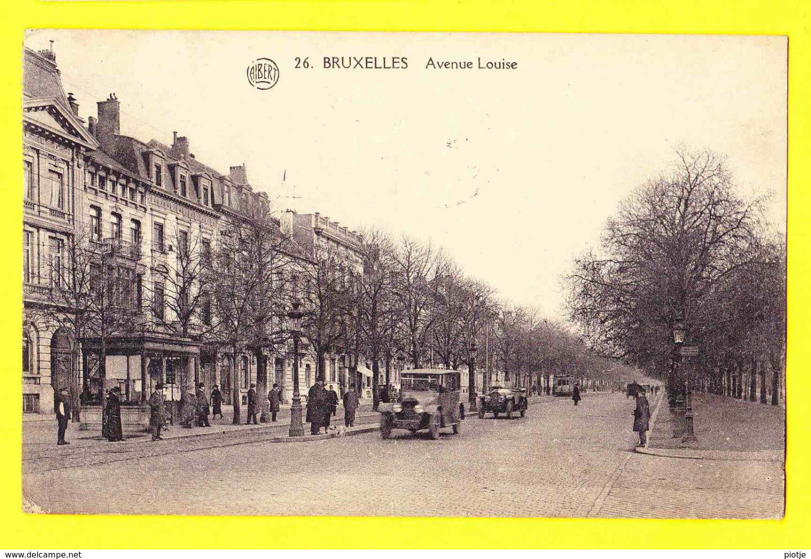 * Brussel - Bruxelles - Brussels * (Albert, Nr 26) Avenue Louise, Louizalaan, Animée, Car Auto Voiture Oldtimer, Tram - Bruxelles-ville