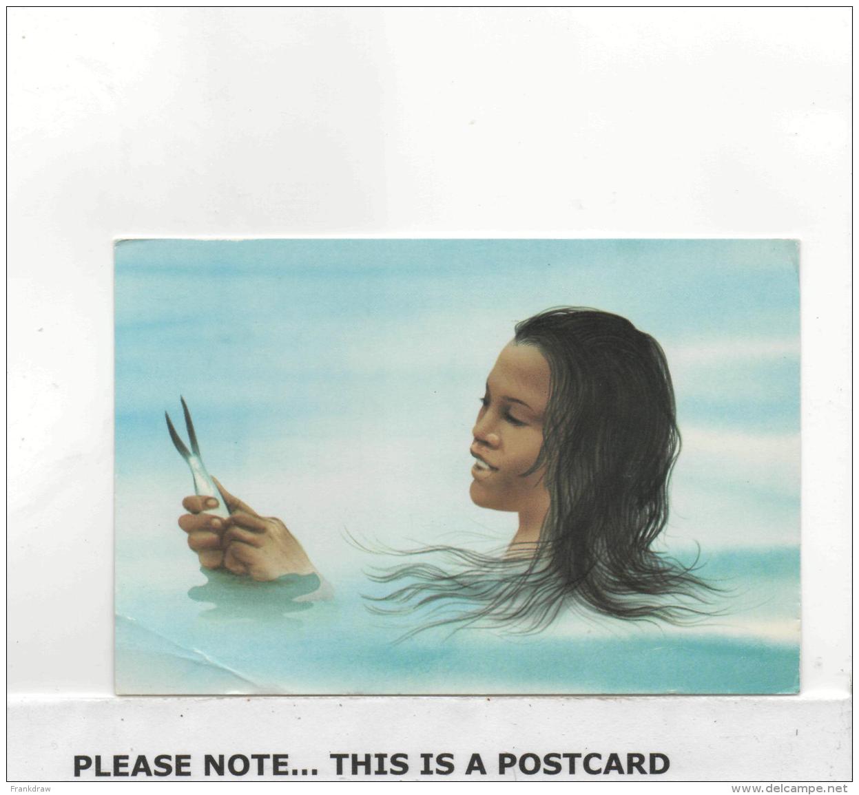 Postcard - Nauruan Girl Catching Fish In Buands Lagoon Very Good - Non Classés