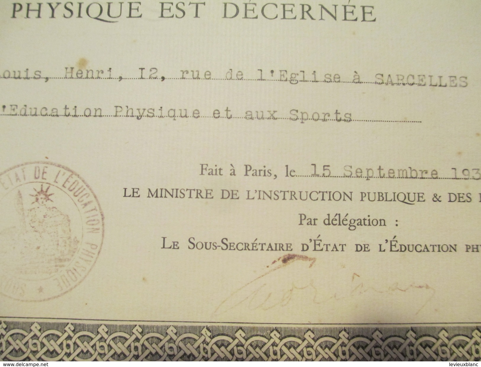 Diplôme/Médaille Honneur Bronze/Minis.de L'Instr. Publique Et Des Beaux-Arts/Ed.Physique/ KREISER/Sarcelles/1930  DIP156 - Diplomi E Pagelle
