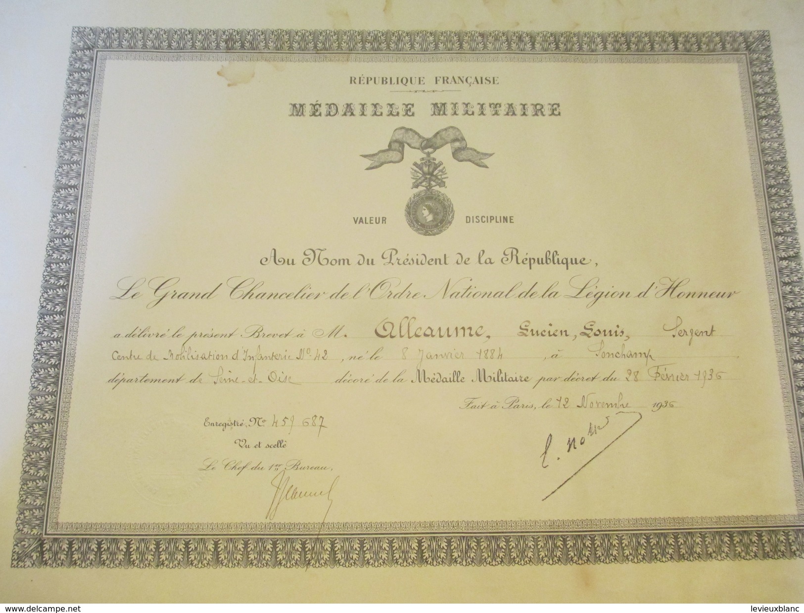 Diplôme/Médaille Militaire/ Grand Chancelier De L'Ordre National De La Légion D'Honneur/Sergent ALLEAUME//1936  DIP157 - Diploma's En Schoolrapporten