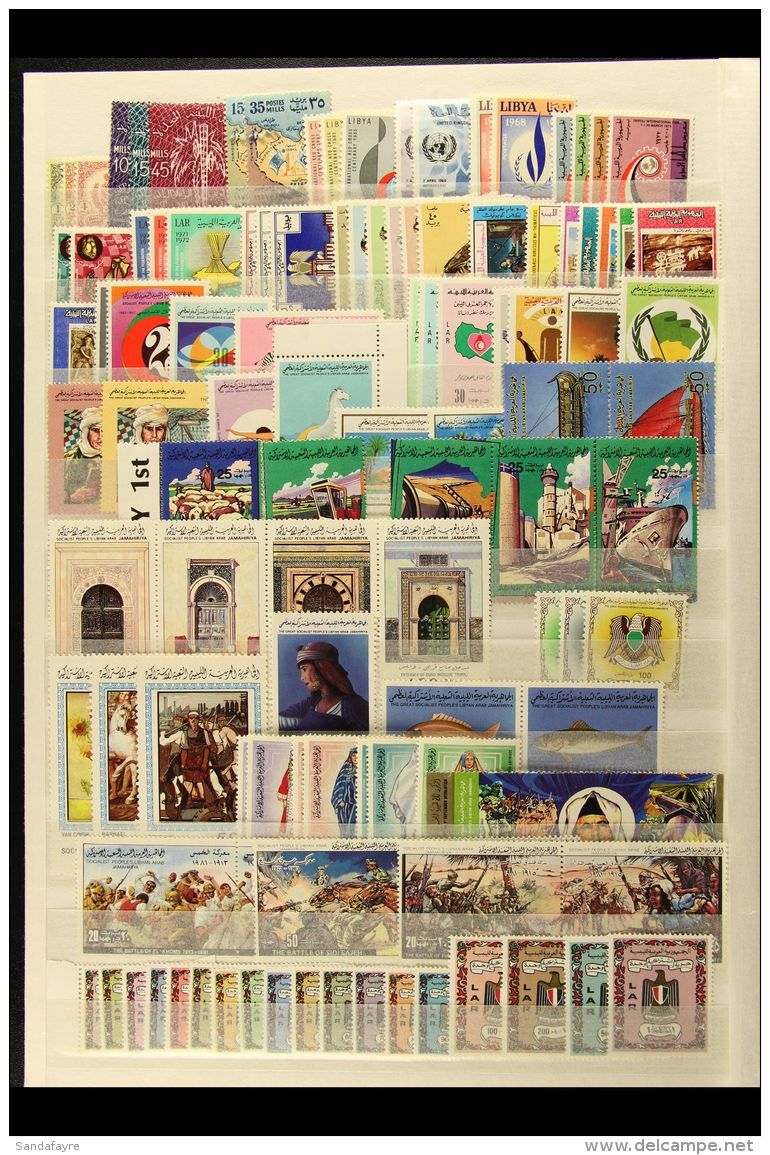 1960-92 NEVER HINGED MINT COLLECTION Good Lot, With Many In Complete Sets, We See 1972 Definitives Set, 1985... - Libye