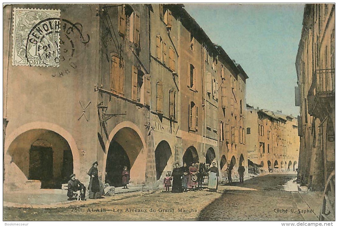 30  ALES  LES ARCEAUX DU GRAND MARCHE   +  LES ARCADES - Alès