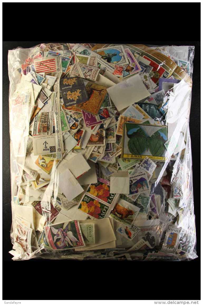 WORLD OFF PAPER HOARD. 20th Century Chiefly Used Stamps In A Large Packet, Totally Unchecked, Clean Condition.... - Autres & Non Classés