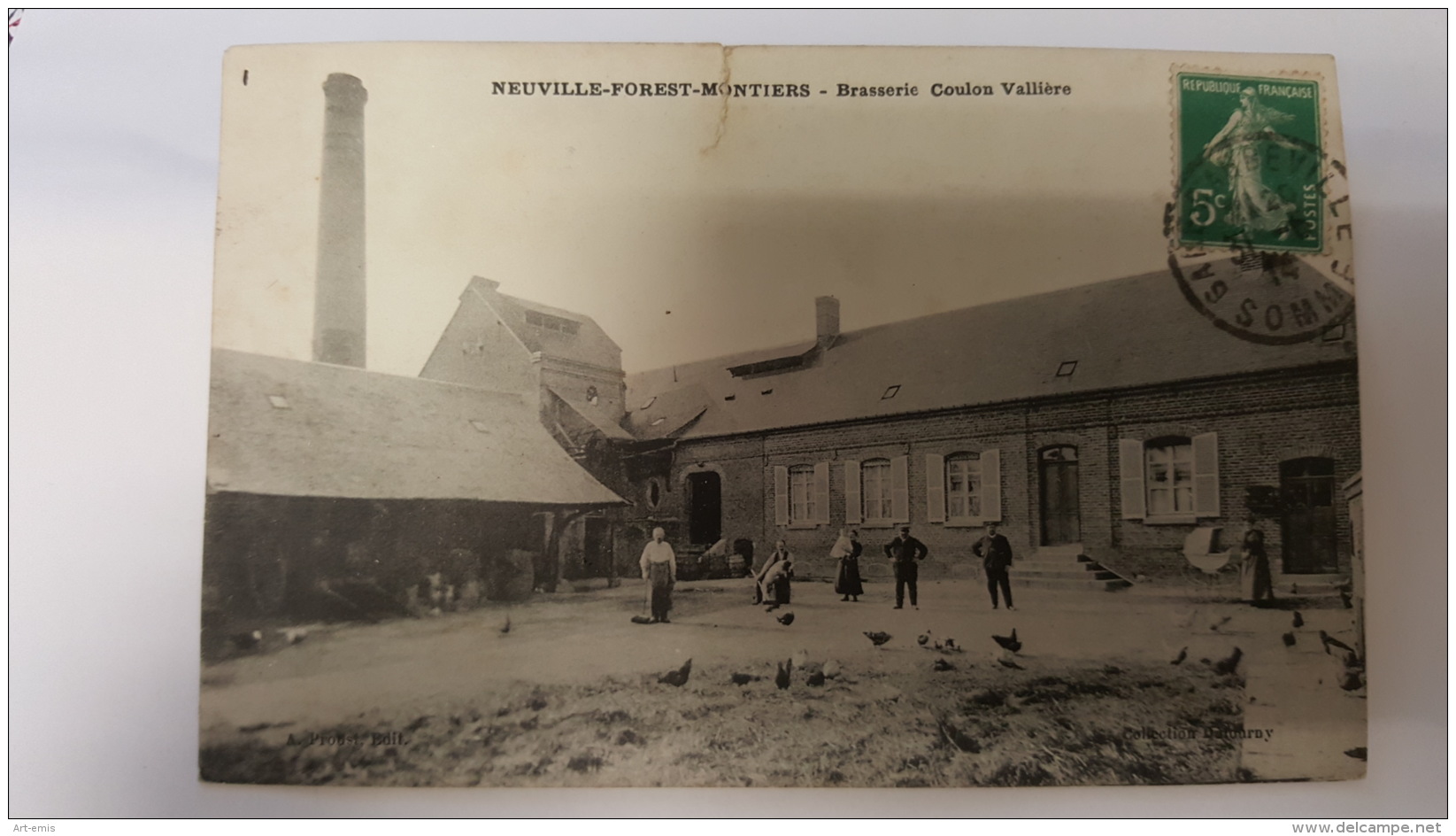 NEUVILLES FOREST MONTIERS 80 BRASSERIE COULON VALLIERE  SOMME CPA Animee Postcard - Autres & Non Classés