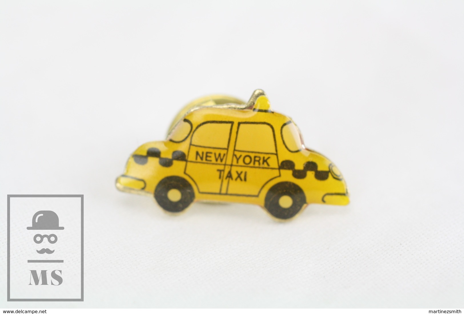 New York Taxi Pin Badge - Ciudades