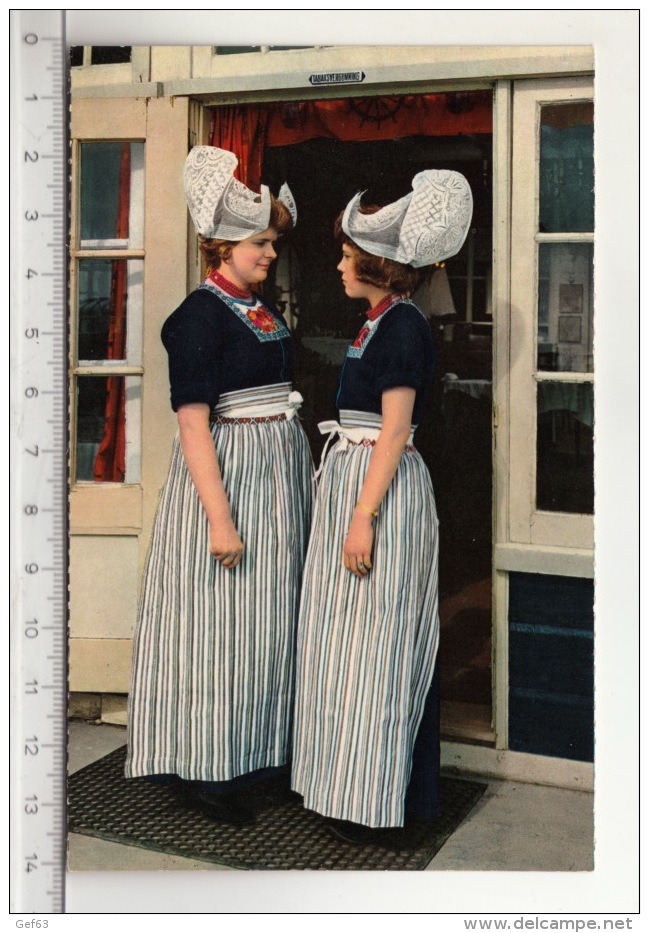 Volendam - Holland - Costumes