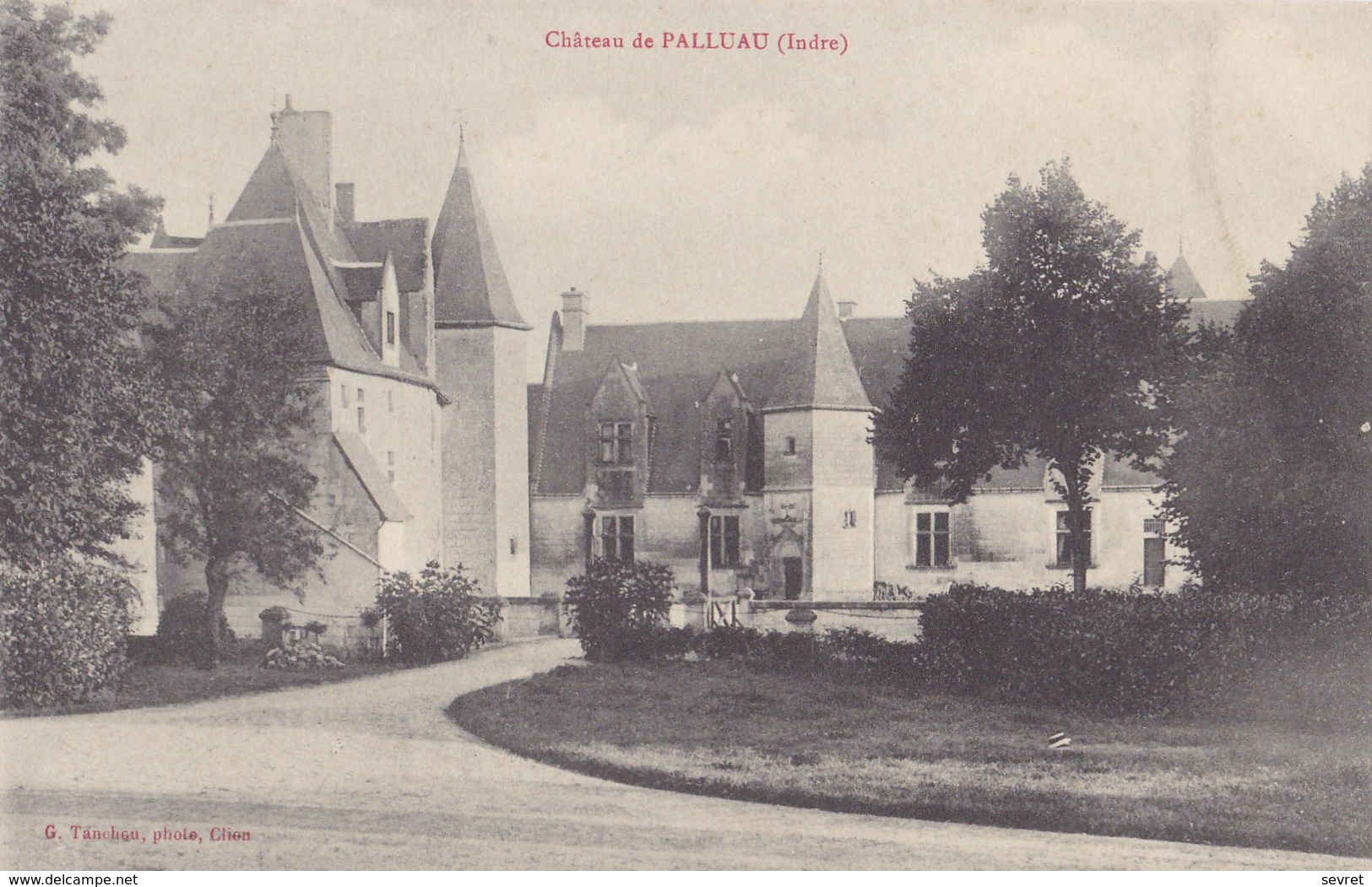 PALLUAU - Le Château    Pas Courante. - Other & Unclassified