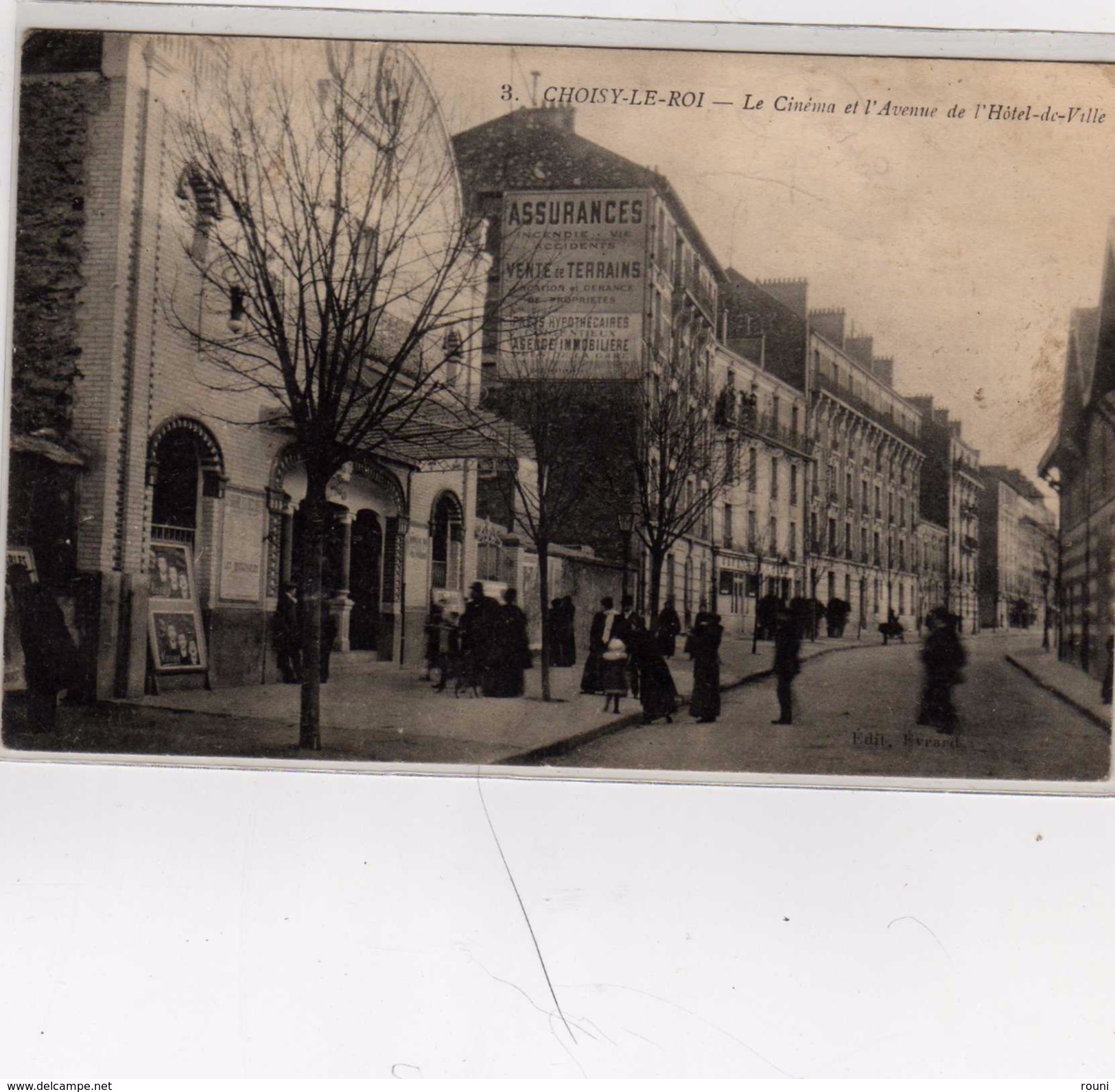 CHOISY LE ROI - Le Cinéma Et L'Avenue De L'Hôtel De Ville - Choisy Le Roi