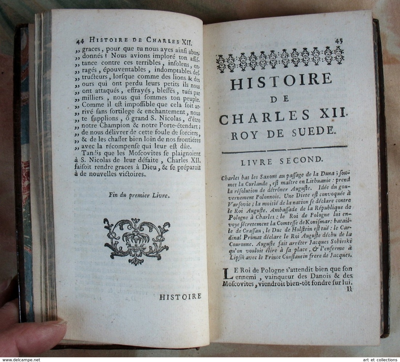 CHARLES XII, roi de SUÈDE / Voltaire / 2 Tomes en 1 Volume / BASLE 1738