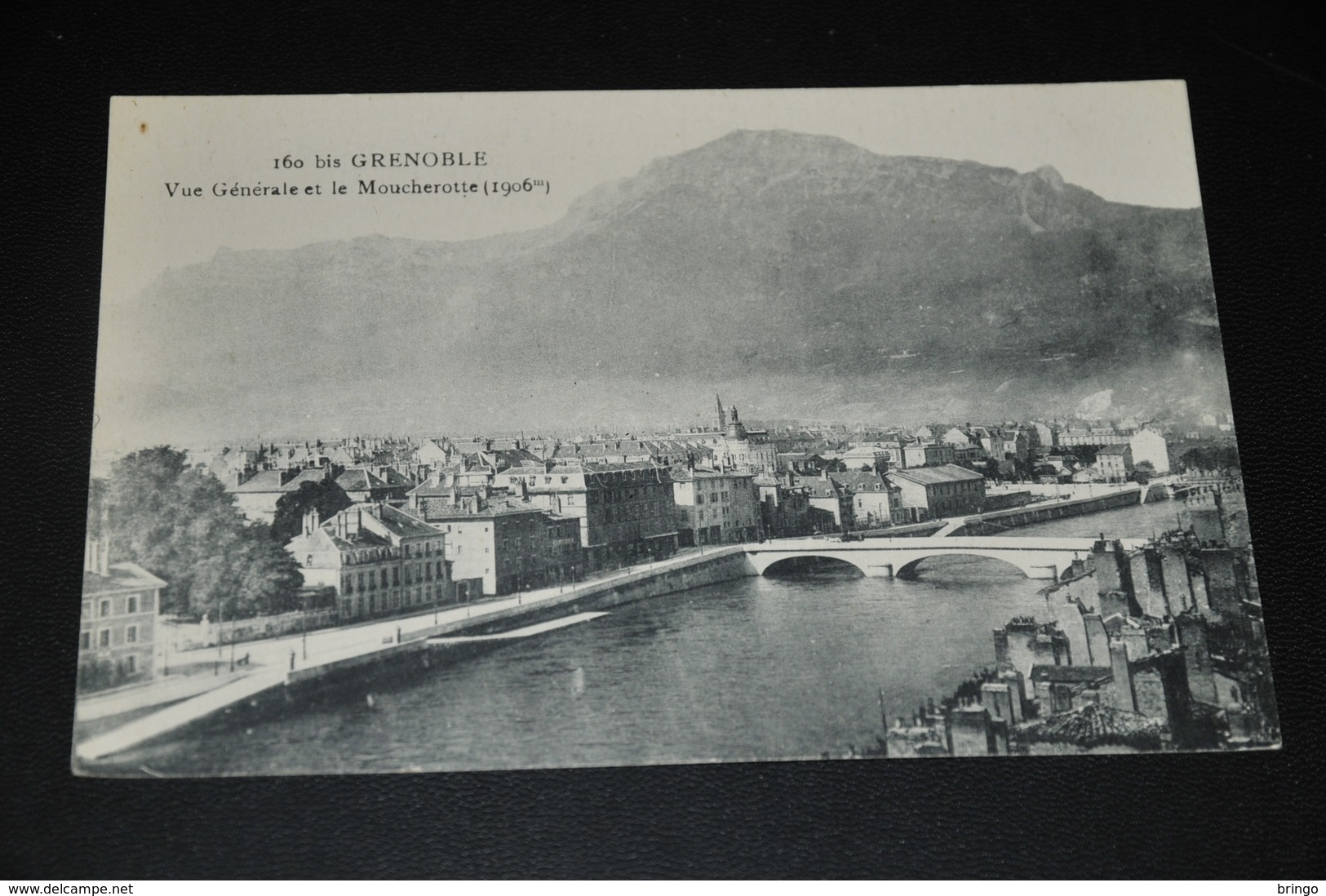 100-  Grenoble, Vue Générale Et Le Moucherotte - Grenoble